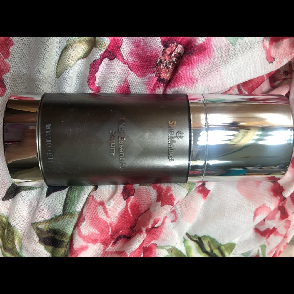 Tns essential serum